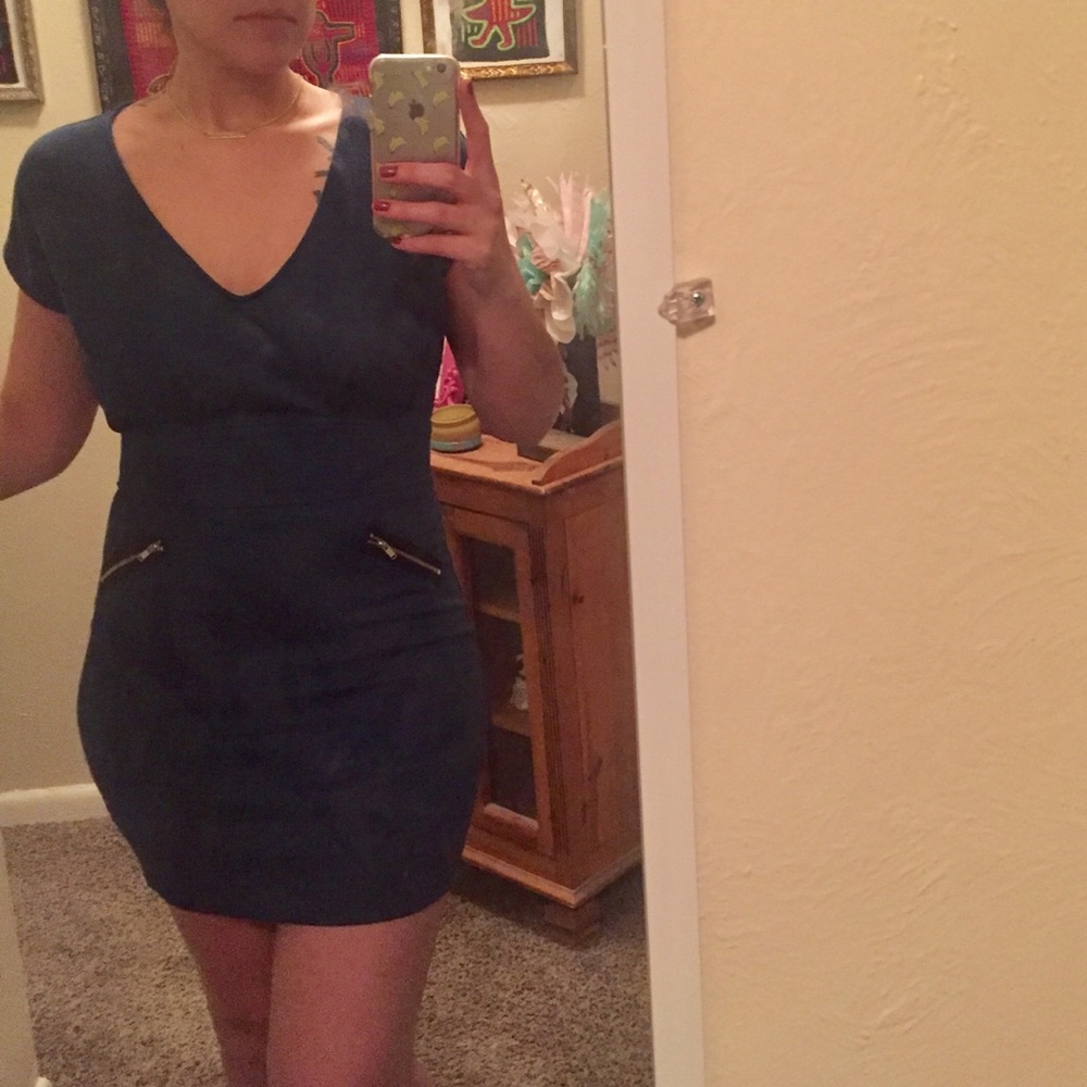 Mini dress w/zipper detail